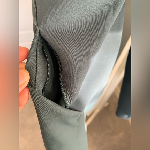 Lululemon jacket - Picture 8 of 9